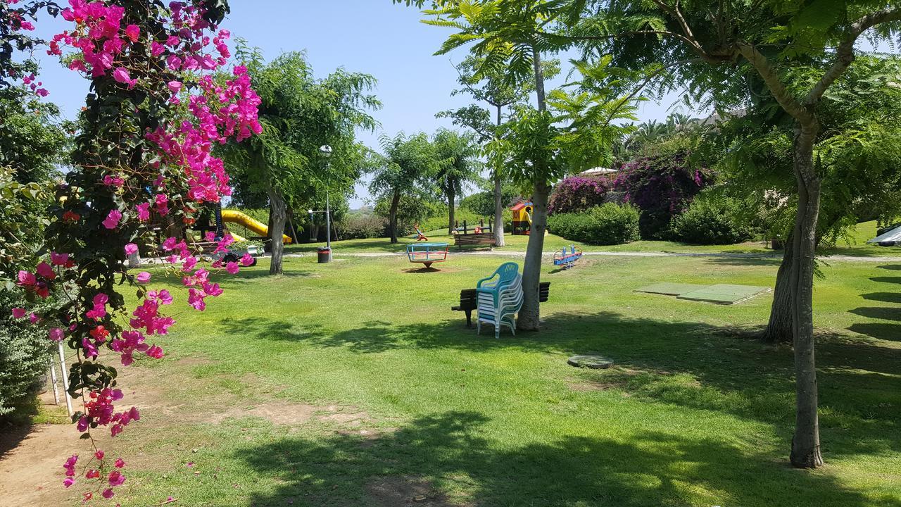 Neot Golf Caesarea Garden Apartment المظهر الخارجي الصورة